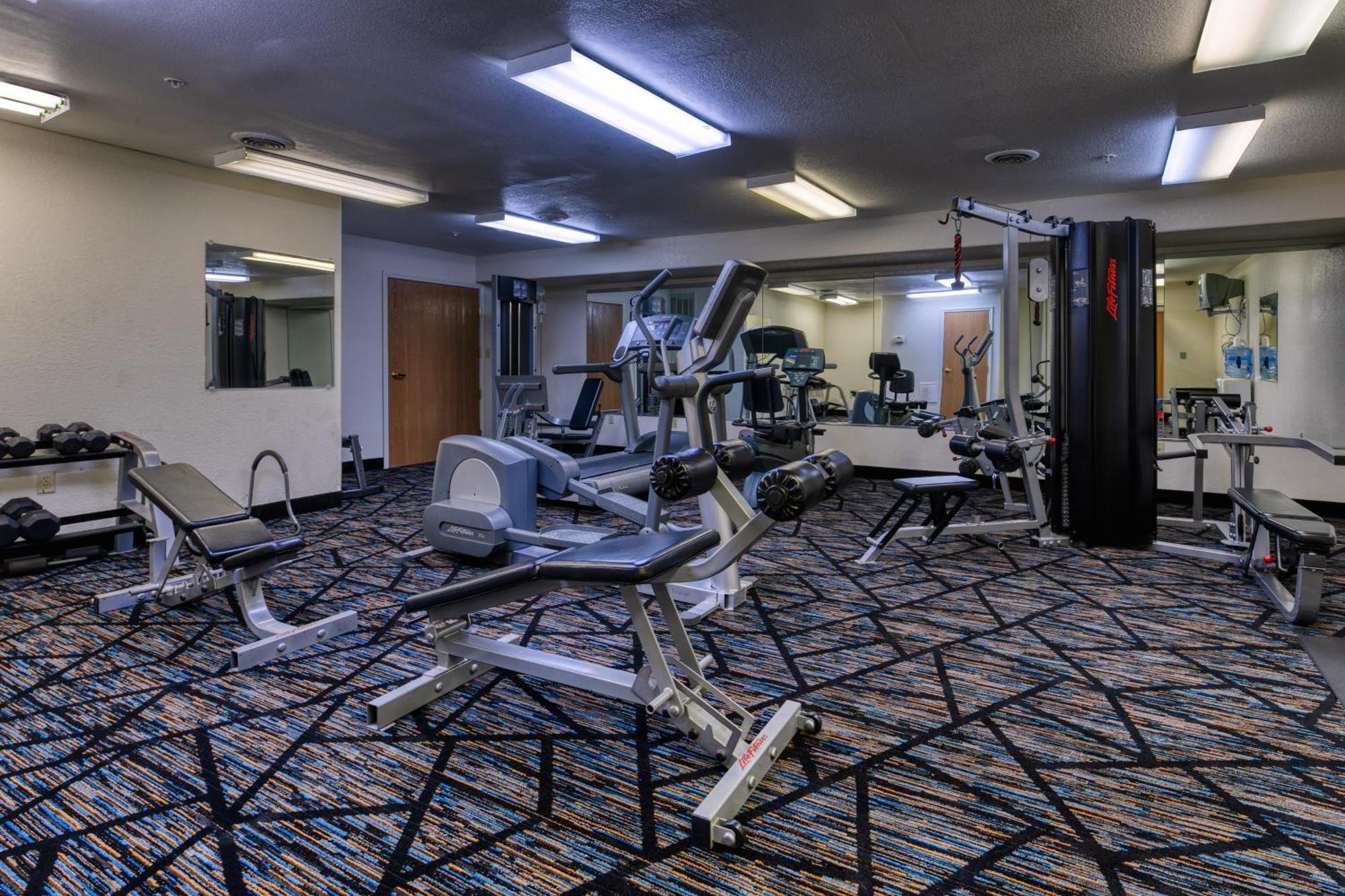 All Towne Suites Saint Robert Εξωτερικό φωτογραφία